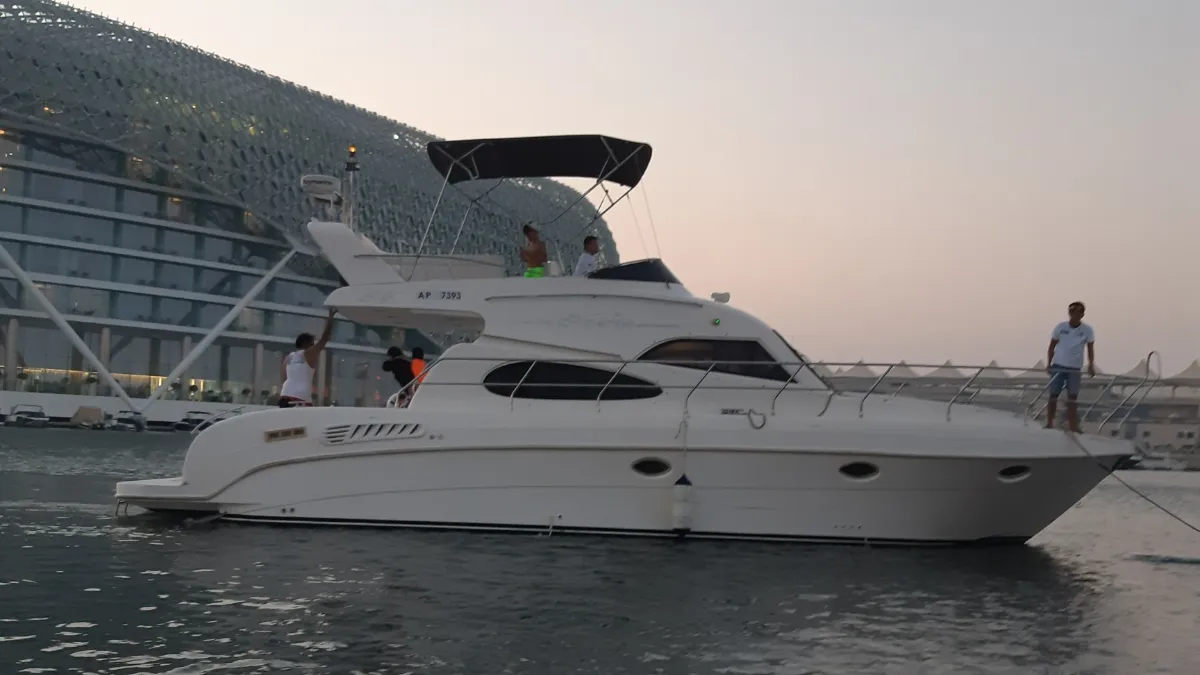 Dubai Marine 45ft